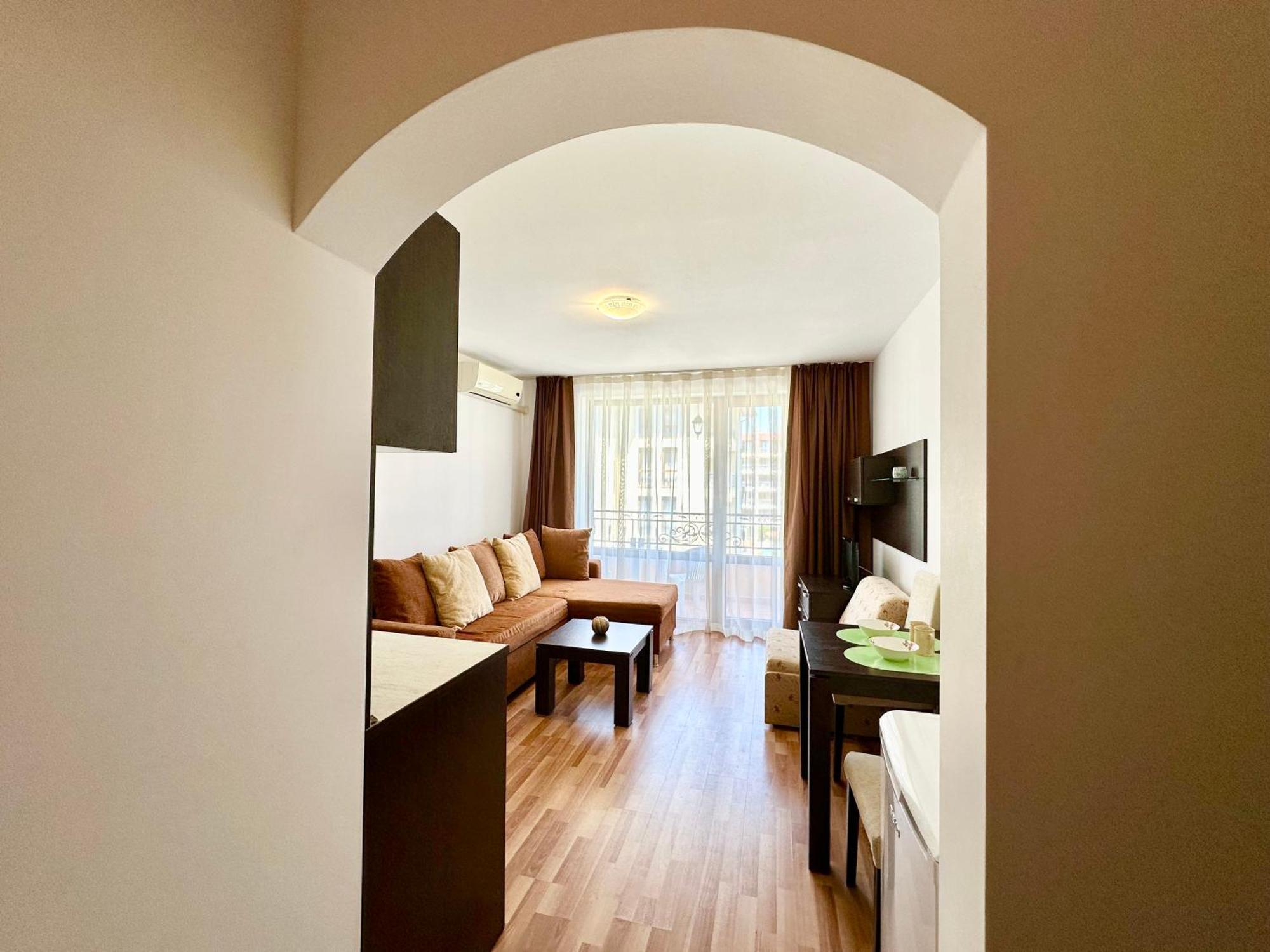 Menada Diamant Apartments Sunny Beach Oda fotoğraf