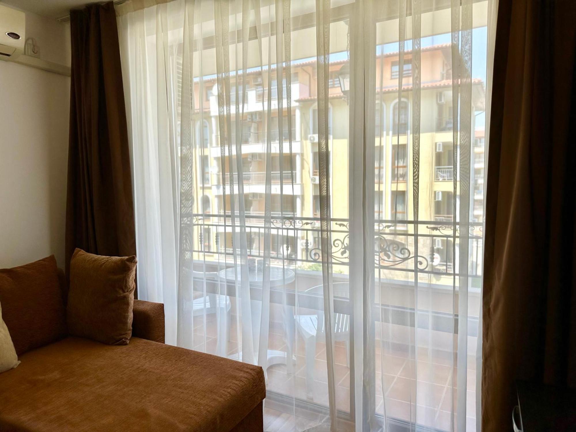 Menada Diamant Apartments Sunny Beach Oda fotoğraf