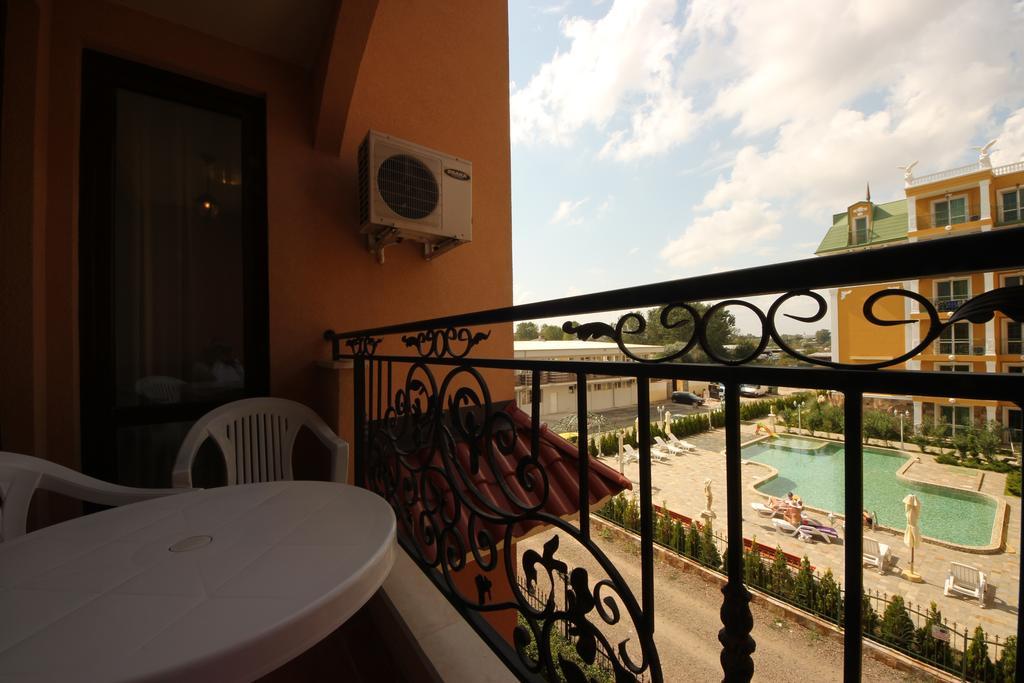 Menada Diamant Apartments Sunny Beach Oda fotoğraf